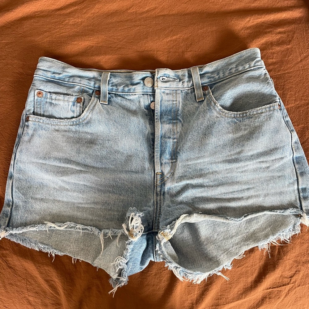 High wasted, Levi Denim Shorts